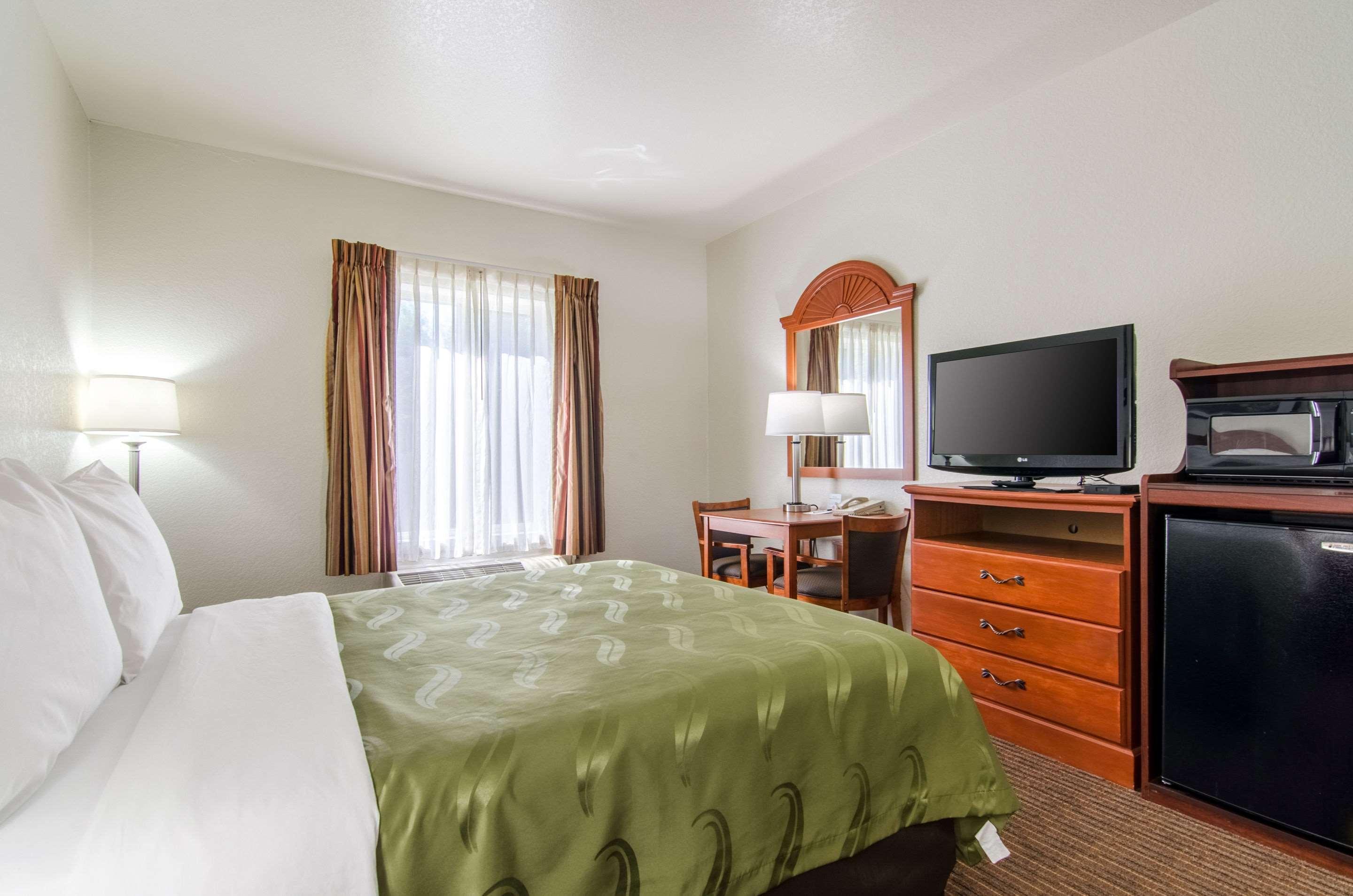 Quality Inn Junction City Near Fort Riley Exterior foto