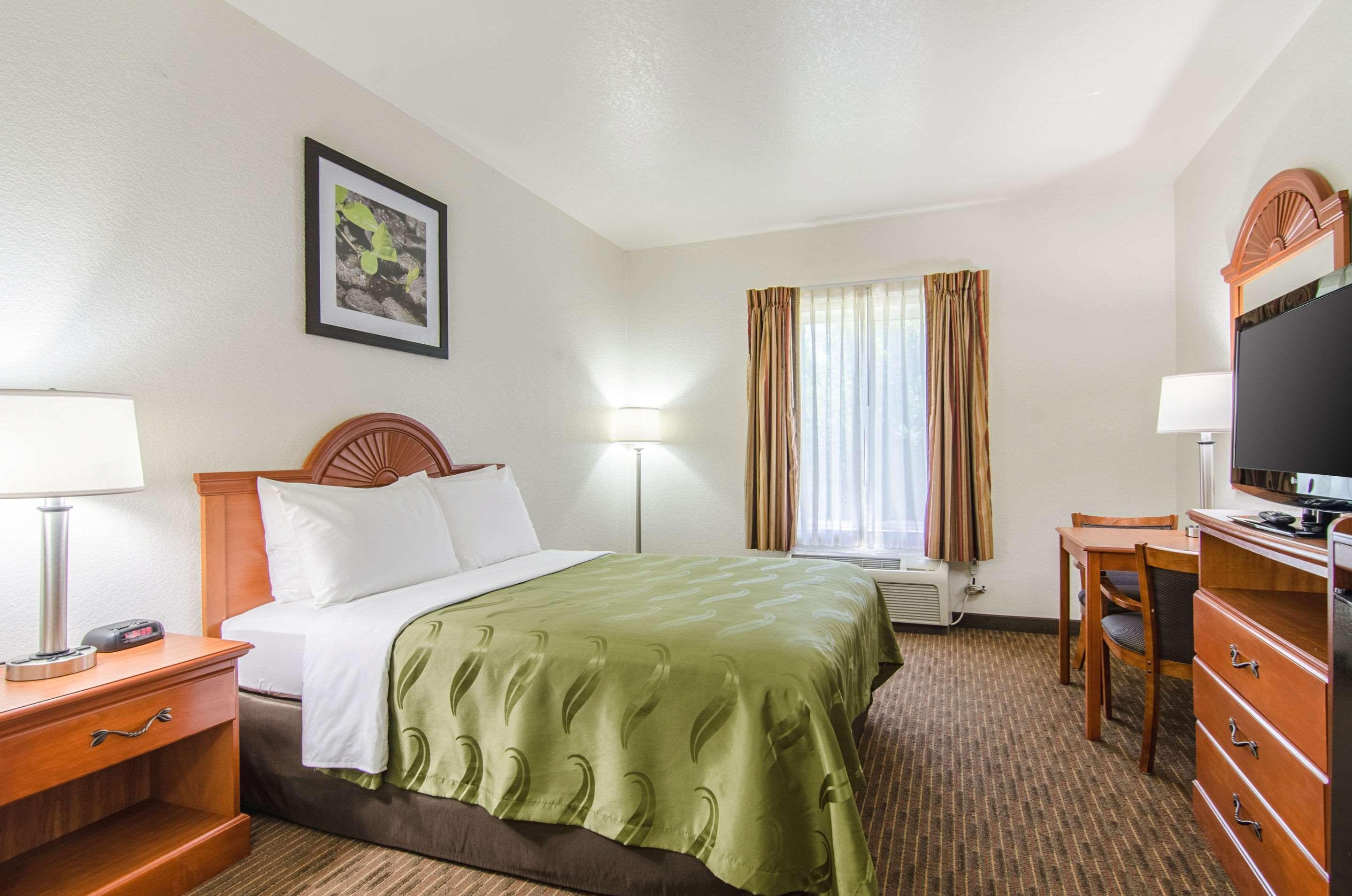 Quality Inn Junction City Near Fort Riley Exterior foto